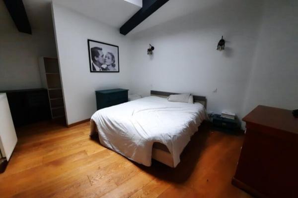 Louer appartement 5 pièces de 193 m²