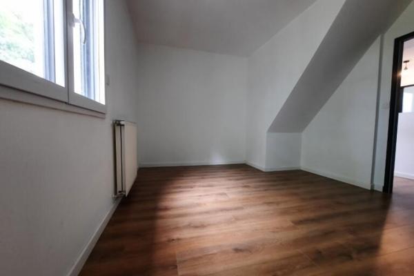 Louer appartement 5 pièces de 193 m²