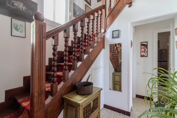 Maison
                                                                                                                                                                                                                                                                                                                        6 pièce(s)                                                                                                                                                                                                          4 chambre(s)                                                                                                                                                                                                          105  m²