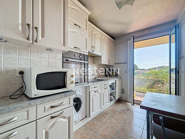 Vallauris - 3/4 Pièces - 72 m² - Parking - Cave.