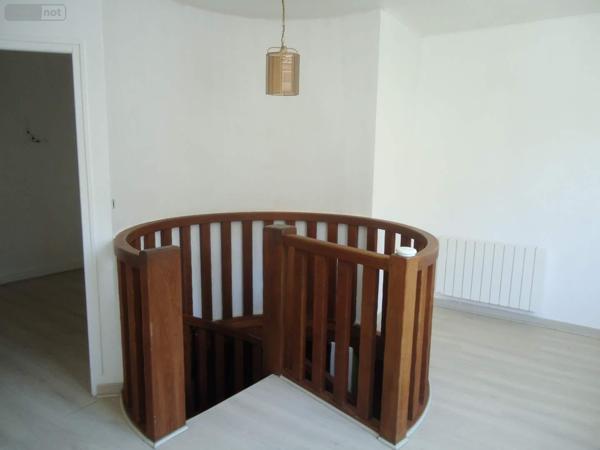 Fonds et/ou murs commerciaux à vendre à Dun-le-Palestel en Creuse (23800), ref : 1206