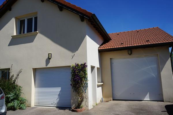 Villa ou ensemble immobilier à Golbey