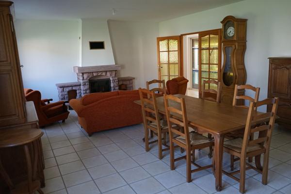Villa ou ensemble immobilier à Golbey