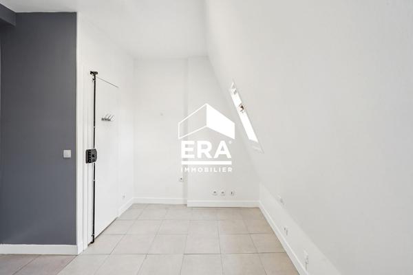 Charmant studio de 12,44 m² avec ascenseur.