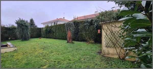 Maison à BRESSUIRE, 79300 - 5 pièces 95m²