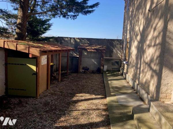 BALAN - APPARTEMENT EN RDC AVEC TERRASSE ET JARDINET