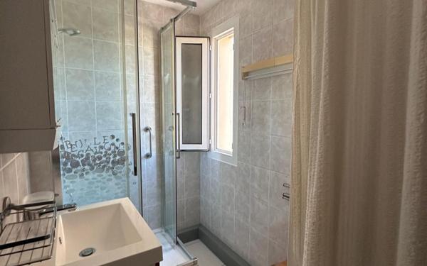 Appartement à vendre    2 pièces • 30,75 m2 Sète