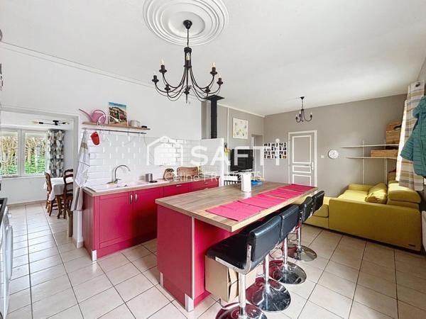 Plain-pied 87 m², village agréable et paisible