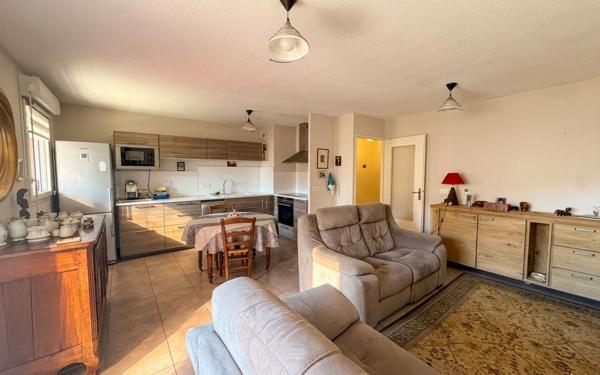 Appartement à vendre    3 pièces • 70 m2 Sète