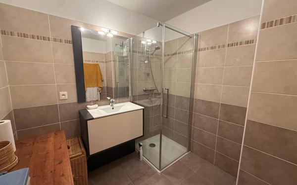 Appartement à vendre    3 pièces • 70 m2 Sète