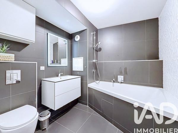 Appartement à vendre 4 pièces 87 m² Paris 19