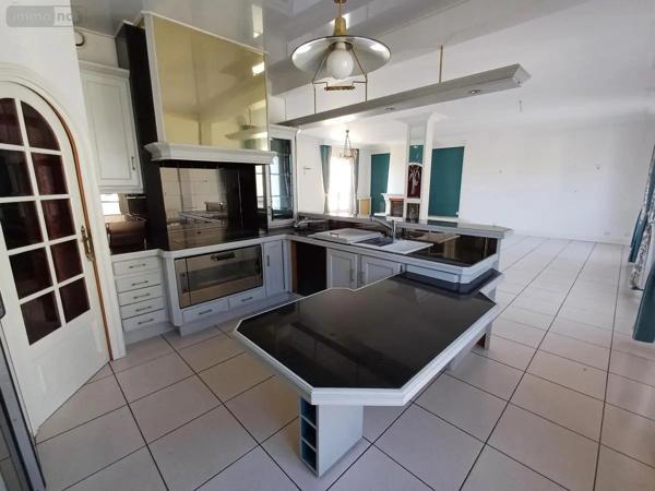 Achat - Maison Le Mans 72000 9 pièces 250 m 2 304 m 2