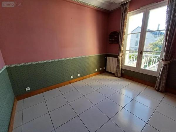 Achat - Maison Le Mans 72000 9 pièces 250 m 2 304 m 2