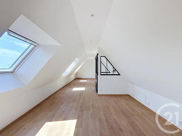 Maison à vendre  6 pièces - 161,40 m 2   LANNION  - 22