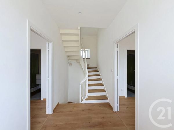 Maison à vendre  6 pièces - 161,40 m 2   LANNION  - 22