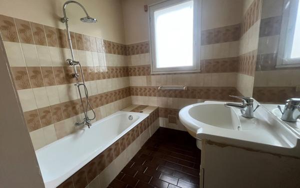 Maison à louer    4 pièces • 90 m2 Marssac-sur-Tarn