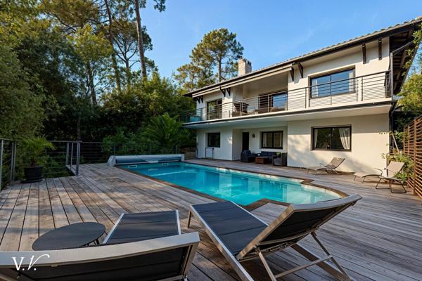 ARCACHON - VILLA AVEC PISCINE