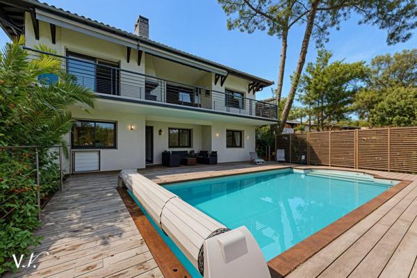 ARCACHON - VILLA AVEC PISCINE