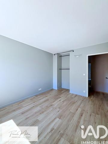 Appartement à vendre 3 pièces 64,15 m² Guyancourt