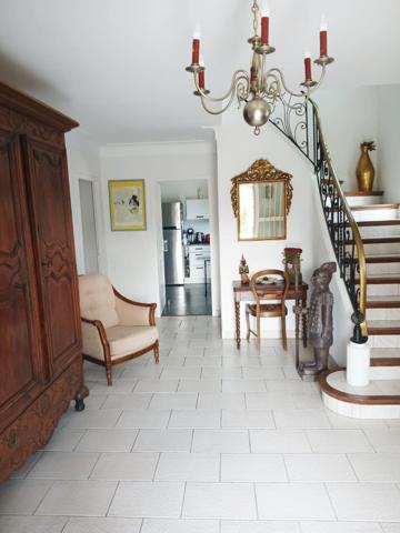 Vente / Maison et grand terrain