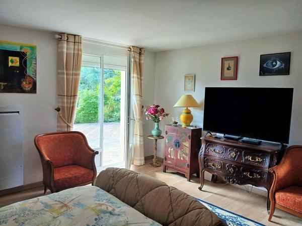 Vente / Maison et grand terrain