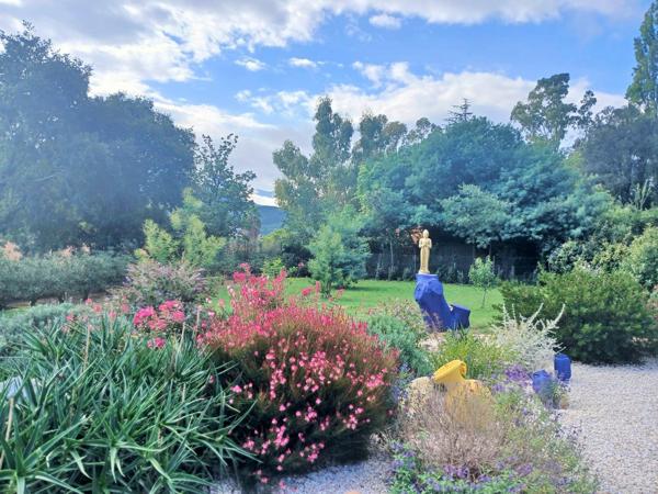 Vente / Maison et grand terrain