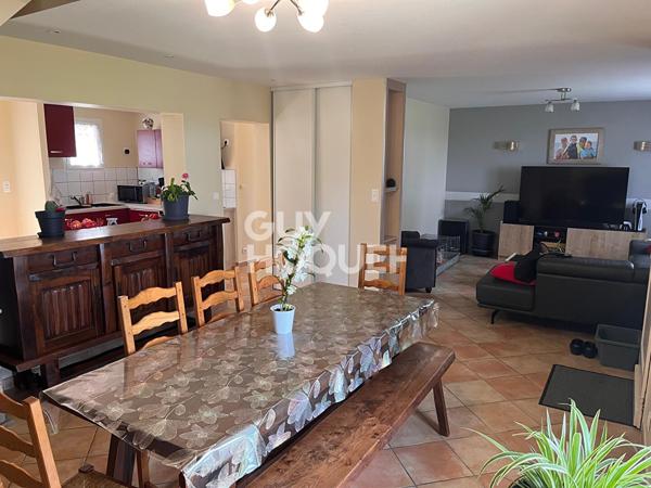 AUCAMVILLE Charmante villa T6