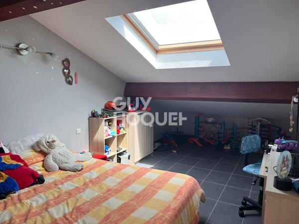 AUCAMVILLE Charmante villa T6