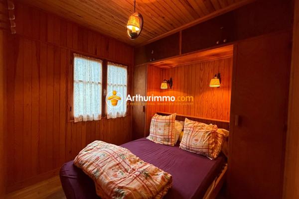 Vente                                                      Chalet
                        
                     6 pièces                      91 m2                     à Abriès-Ristolas