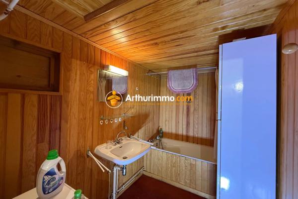 Vente                                                      Chalet
                        
                     6 pièces                      91 m2                     à Abriès-Ristolas