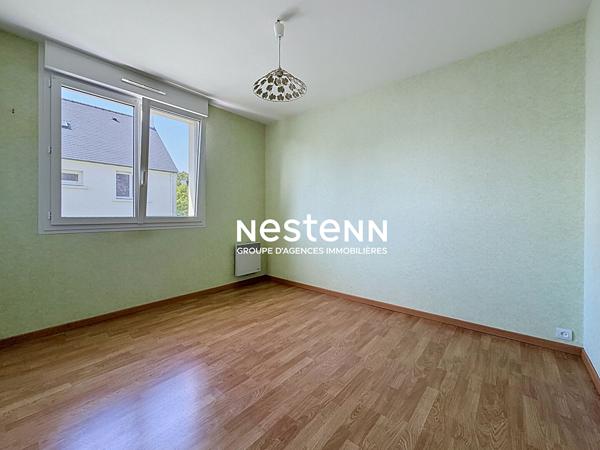 Maison - 5 pièces - 87 m² - ERGUE-GABERIC -  à proximité immédiate des commerces