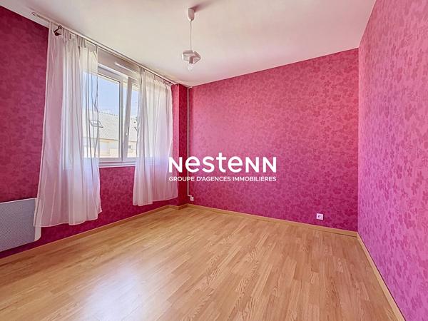 Maison - 5 pièces - 87 m² - ERGUE-GABERIC -  à proximité immédiate des commerces