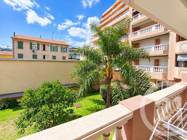 Appartement F3 à vendre  3 pièces - 66,82 m 2   ROQUEBRUNE CAP MARTIN  - 06