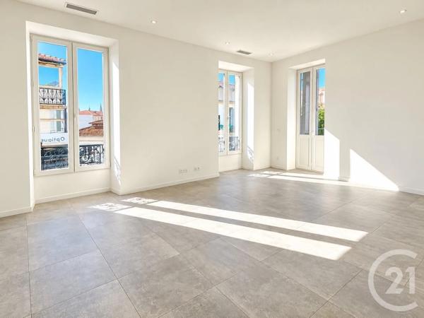 Appartement F3 à vendre  3 pièces - 66,82 m 2   ROQUEBRUNE CAP MARTIN  - 06