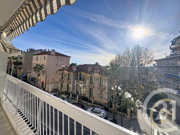Appartement T4 à vendre  4 pièces - 90,63 m2 LE CANNET - 06