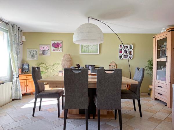 A vendre Maison Corzé , 5 chambres, jardin, garage, 210m2, vie de plain-pied