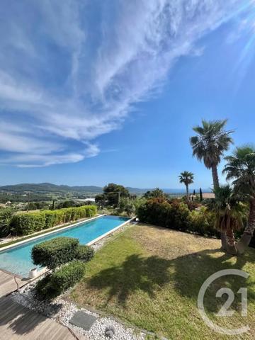 Maison à vendre  6 pièces - 240 m 2   LA CADIERE D AZUR  - 83