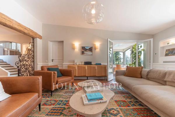 Proche Mougins Village – Beau mas provençal rénové
