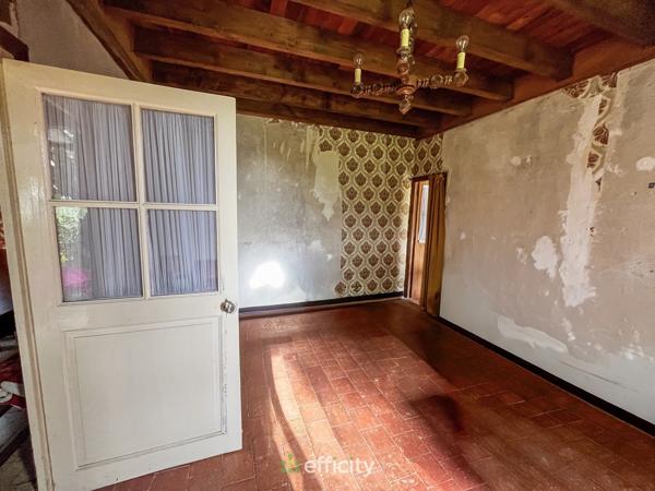 Maison
         3 pièces
        - 84 m² Exclusivité 48 000 € *