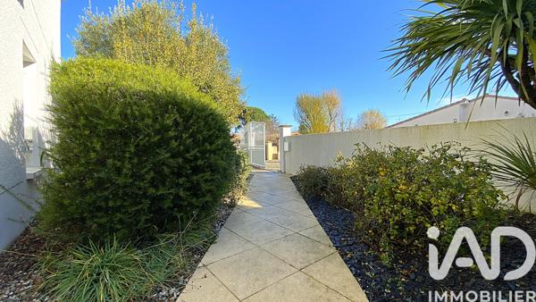 Maison à vendre 6 pièces 200 m² Saint-Médard-en-Jalles