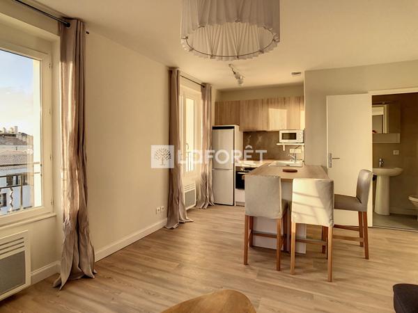 Location appartement Bordeaux - 2 pièce(s) - 31 m² - 797 €/mois