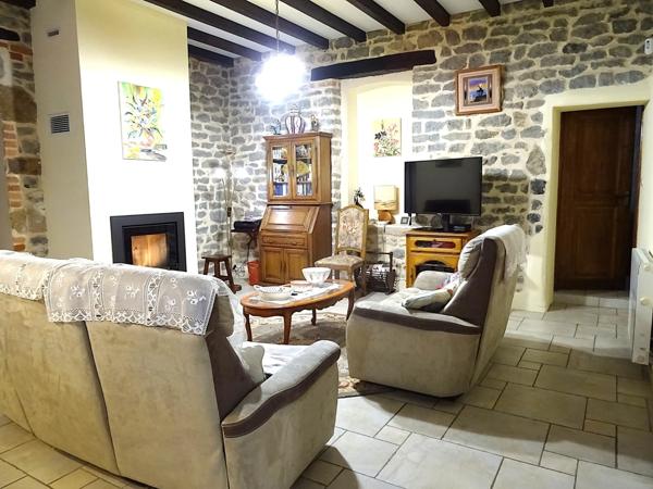 Maison à vendre 5 pièces proche de MONTCEAU LES MINES (71)