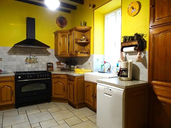 Maison à vendre 5 pièces proche de MONTCEAU LES MINES (71)