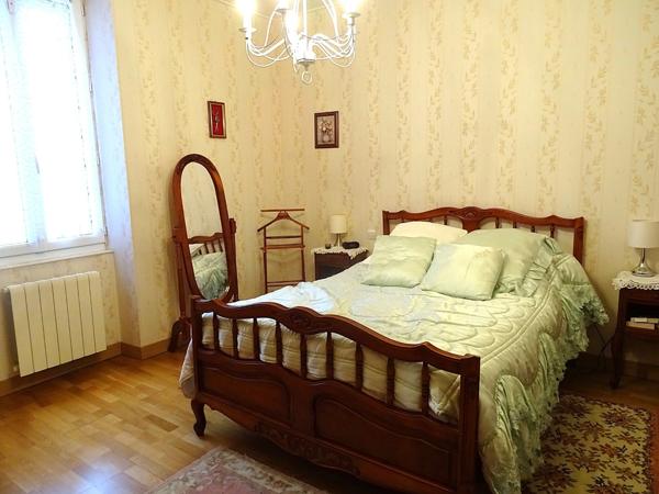 Maison à vendre 5 pièces proche de MONTCEAU LES MINES (71)