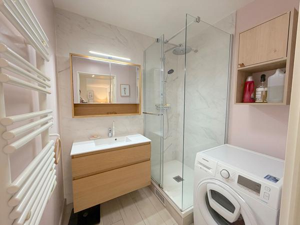 Appartement Antony 2 pièce(s) 39.38 m2 Balcon, Cave et parking