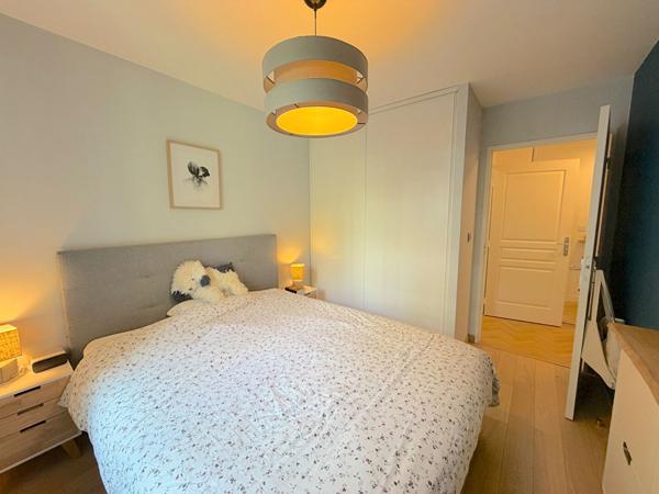 Appartement Antony 2 pièce(s) 39.38 m2 Balcon, Cave et parking
