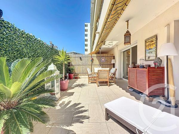 Appartement F2 à vendre  2 pièces - 53 m2 ANTIBES - 06