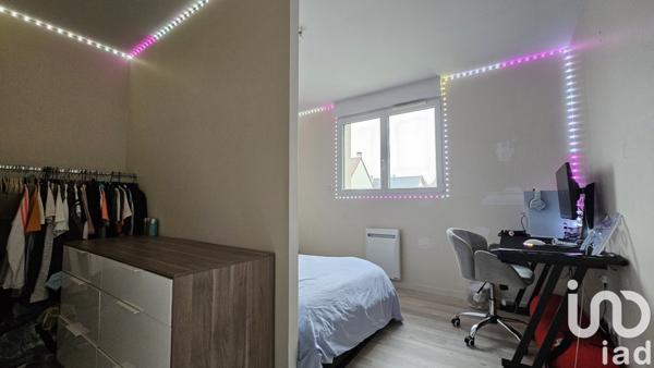 Maison traditionnelle 6 pièces de 138 m² à Noiseau (94880)