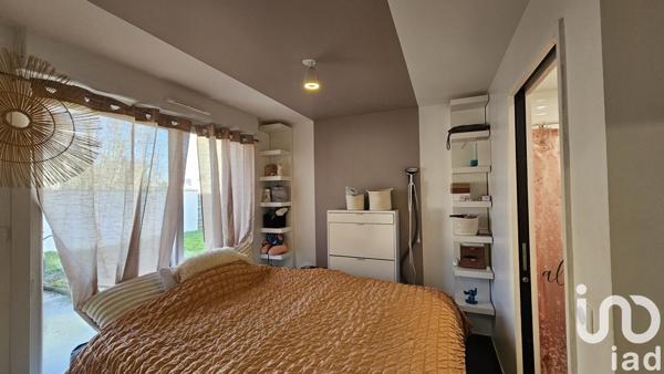 Maison traditionnelle 6 pièces de 138 m² à Noiseau (94880)