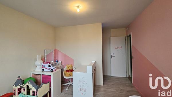 Maison traditionnelle 6 pièces de 138 m² à Noiseau (94880)